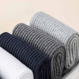 Hampton ribbed organic cotton crew socks with breathable stay-put fit
