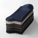 Hampton ribbed organic cotton crew socks with breathable stay-put fit