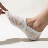 Floral Lace No-Show Socks - Anti-Slip Cotton Sole Invisible Socks in White
