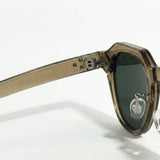 Lightweight geometric TR90 sunglasses with UV400 lenses