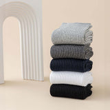 Hampton ribbed organic cotton crew socks with breathable stay-put fit